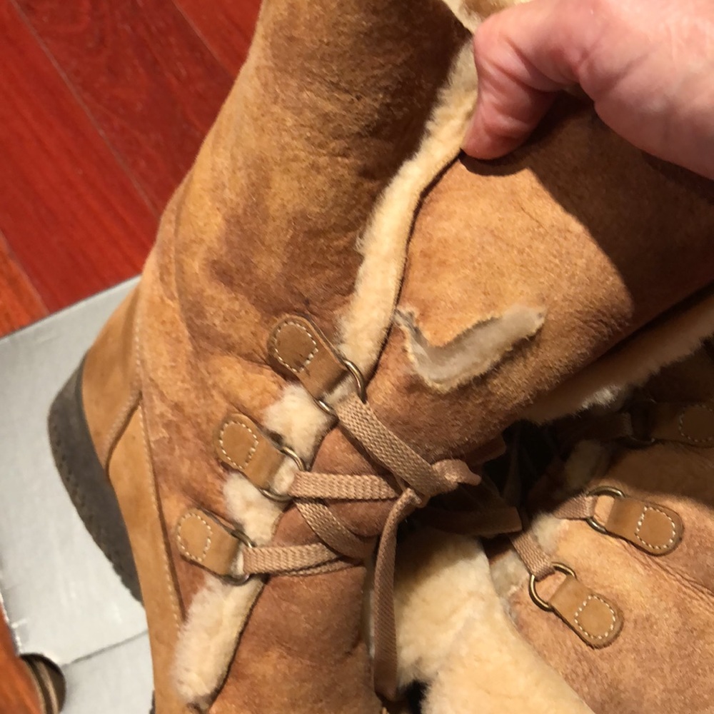 La Canadienne Laila shearling boots - Picture 8 of 13